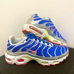 Nike Air Max Plus TN. Gently loved.